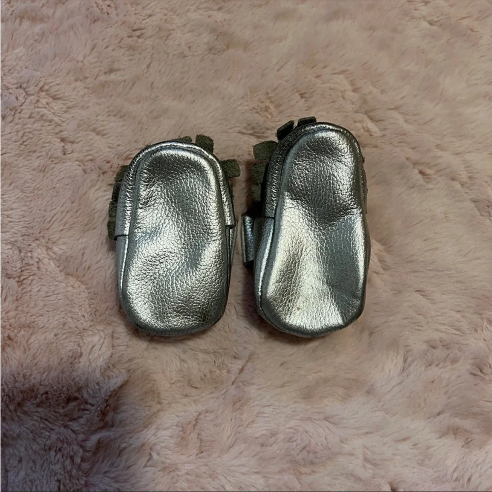 Silver Coral Pear Baby Moccasins Size 1